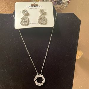 Park Lane December 2021 Sparkle box necklace and earring set